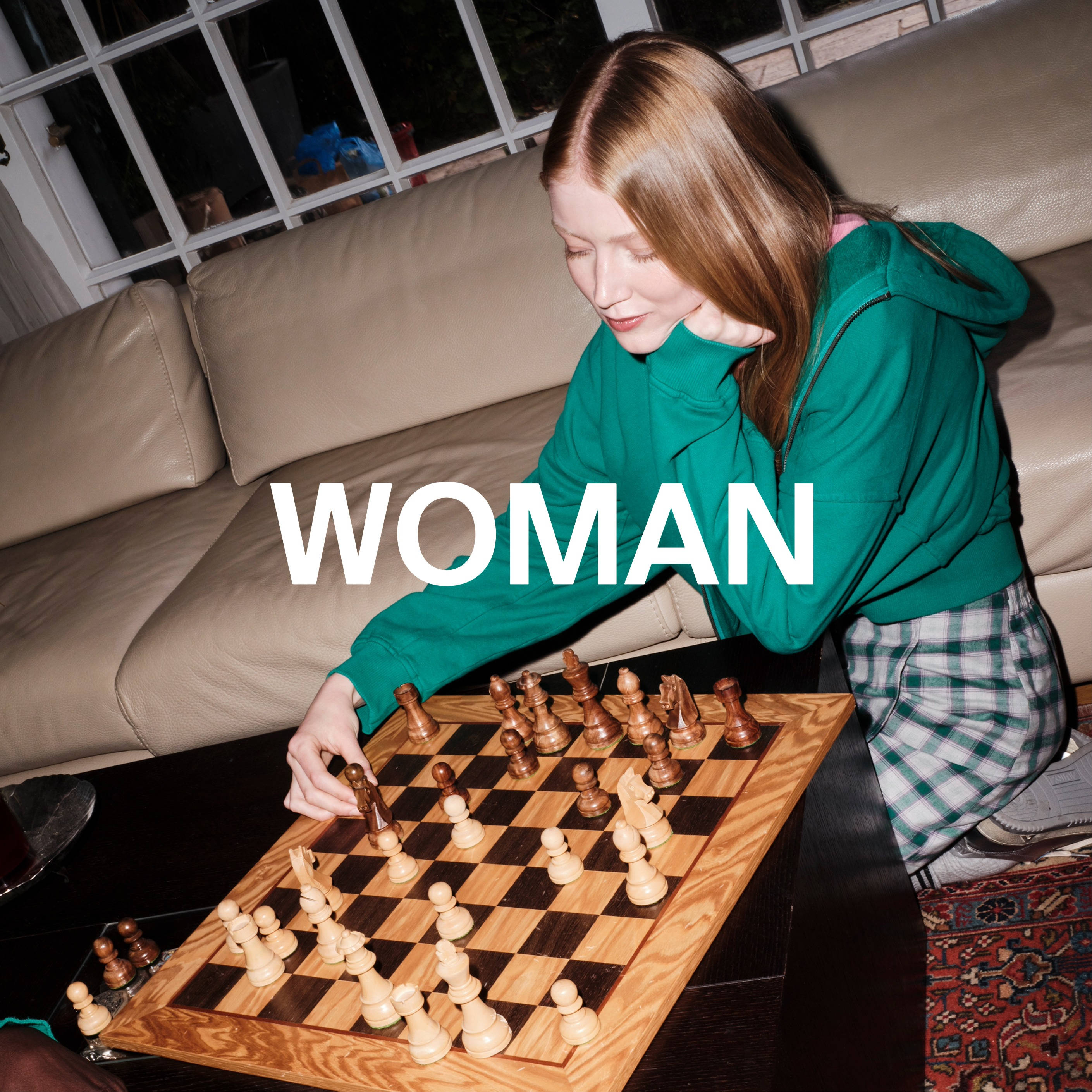 WOMAN